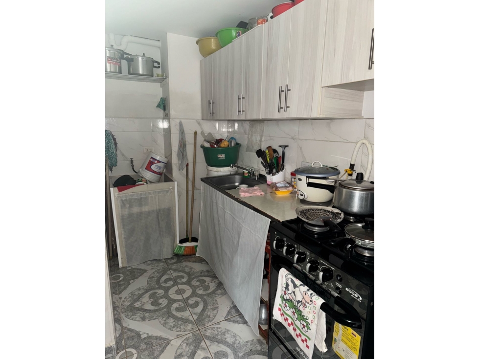 SE VENDE APARTAMENTO 3 HABITACIONES, SALAMANCA — foto 2