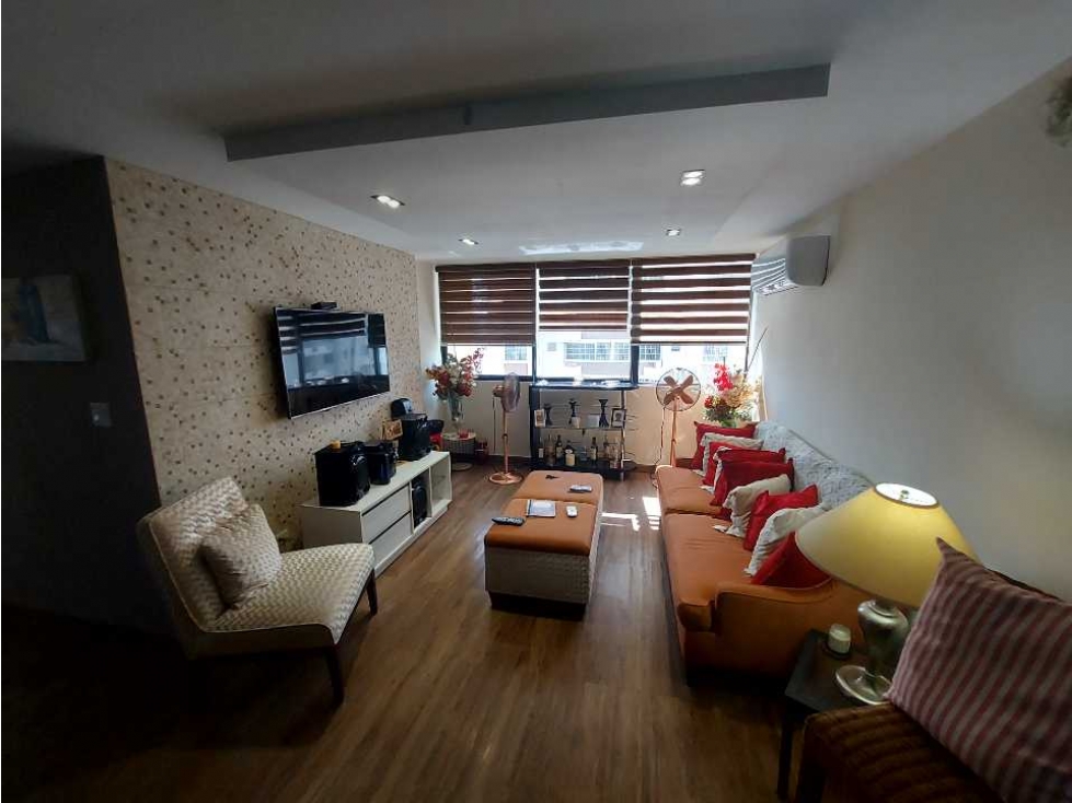 SE VENDE APARTAMENTO AMOBLADO PH MIRADOR DE SAN FRANCISCO