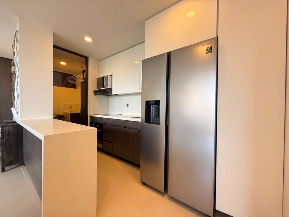 Se vende y/o arriendo apartamento amoblado en Altos del Poblado — foto 6