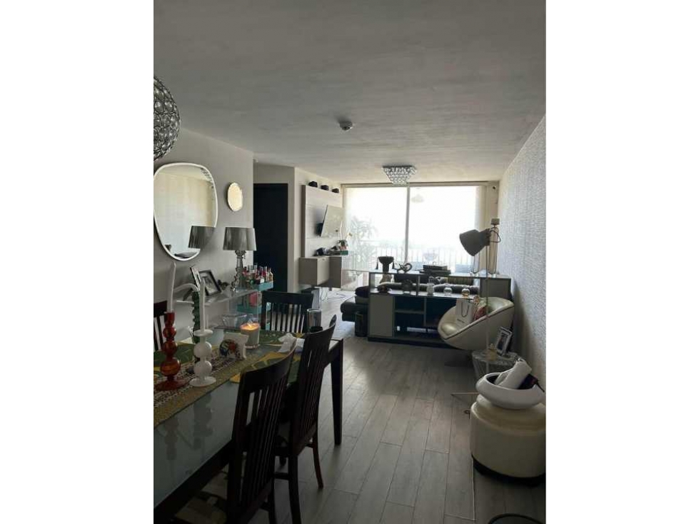 SE VENDE APARTAMENTO AMUEBLADO EN OBARRIO 128 MTS 3 REC +CBE — foto 3