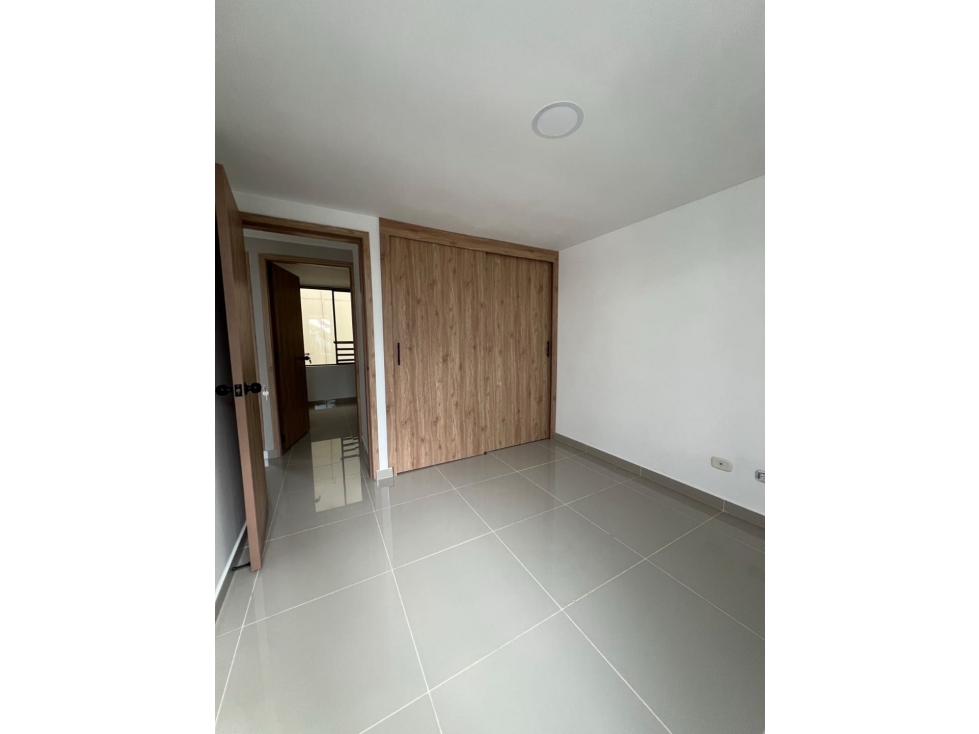 Se vende APARTAMENTO, av 19 norte de Armenia Quindío. — foto 2