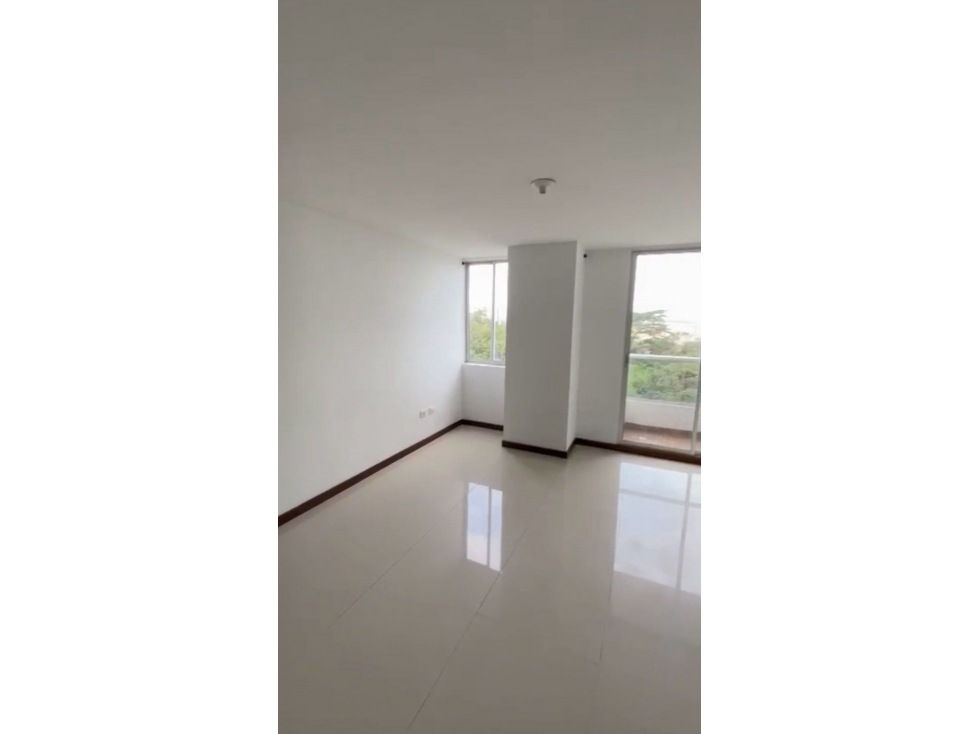 Se vende APARTAMENTO, av Bolívar , Armenia Quindio. — foto 2