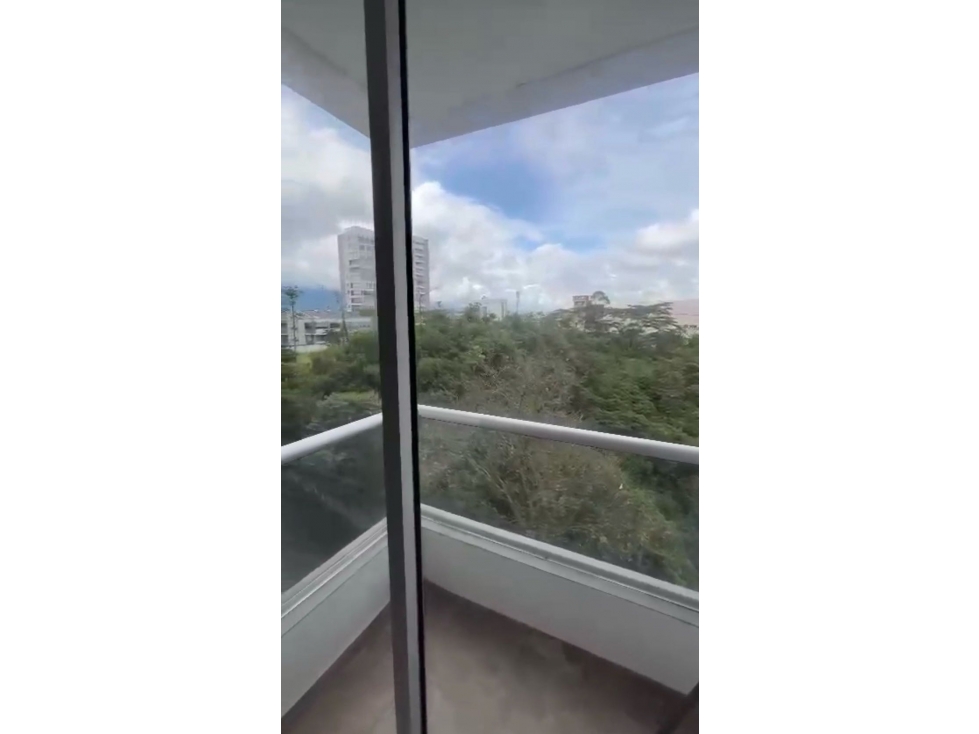 Se vende APARTAMENTO, av Bolívar , Armenia Quindio. — foto 5