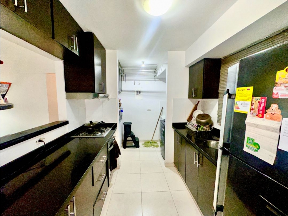 SE VENDE APARTAMENTO CALI SUR BOCHALEMA HERMOSO CON PARQUEADERO — foto 2