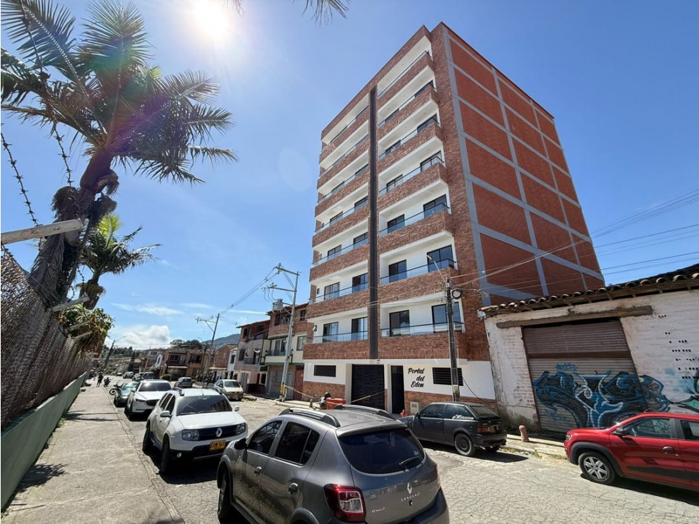Se vende apartamento cerca al parque en El Carmen de Viboral