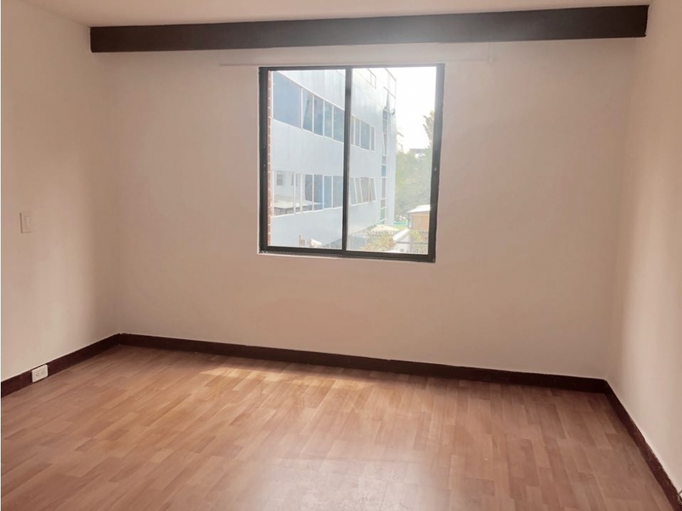 SE VENDE APARTAMENTO CHICO cerca a PARQUE 93 oportunidad — foto 3