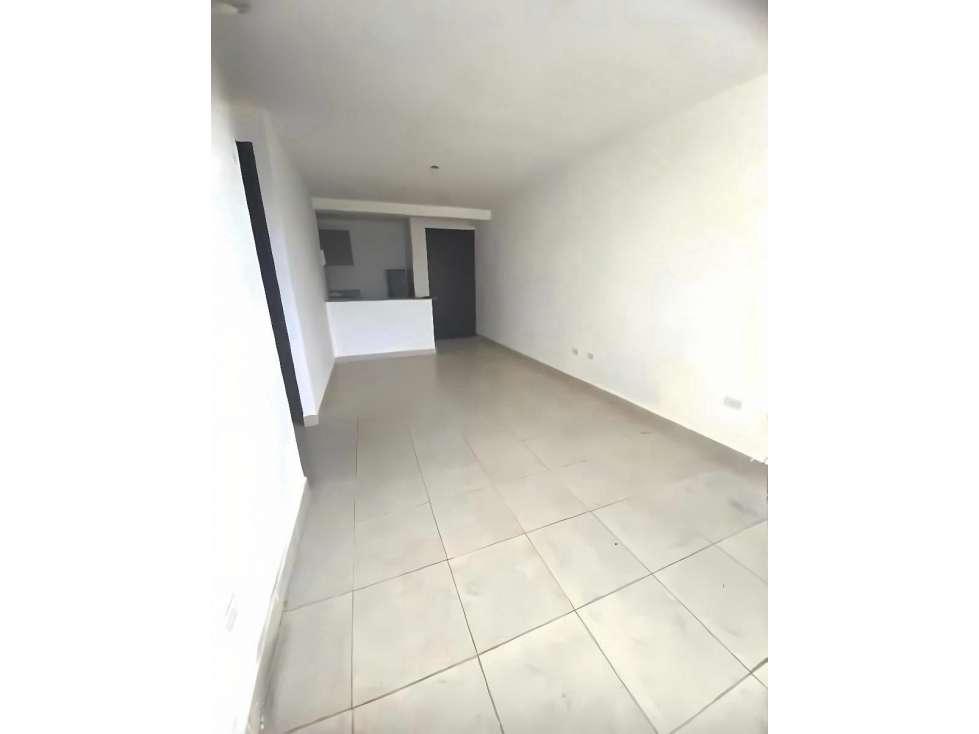 SE VENDE APARTAMENTO CÉNTRICO EN PUEBLO NUEVO PH VISTA MARINA TOWERS — foto 3