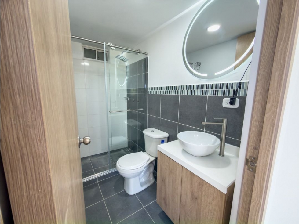 Se vende APARTAMENTO, reformado( puerto espejo)sur Armenia Quindío . — foto 6