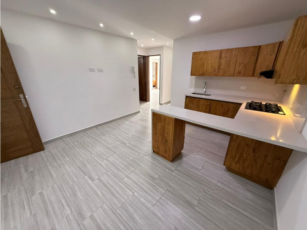 Se vende apartamento con ascensor y parqueadero doble en San Miguel — foto 5