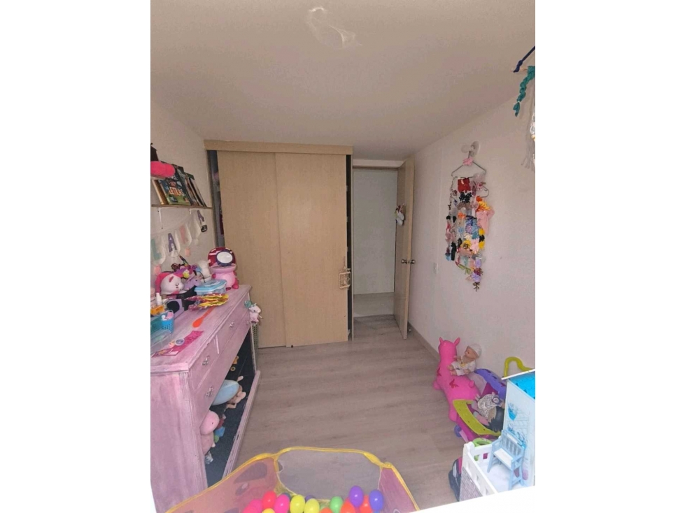 SE VENDE APARTAMENTO CON PARQUEADERO PRIVADO EN UNIDAD CERRADA — foto 6