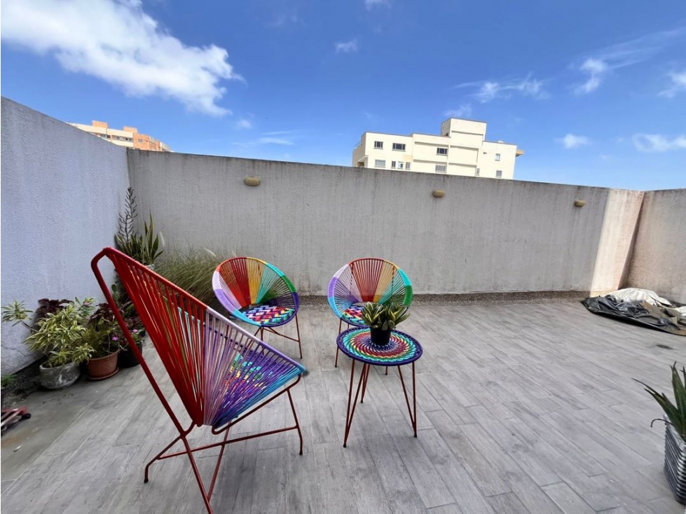 SE VENDE APARTAMENTO CON TERRAZA EN NUEVO HORIZONTE — foto 3