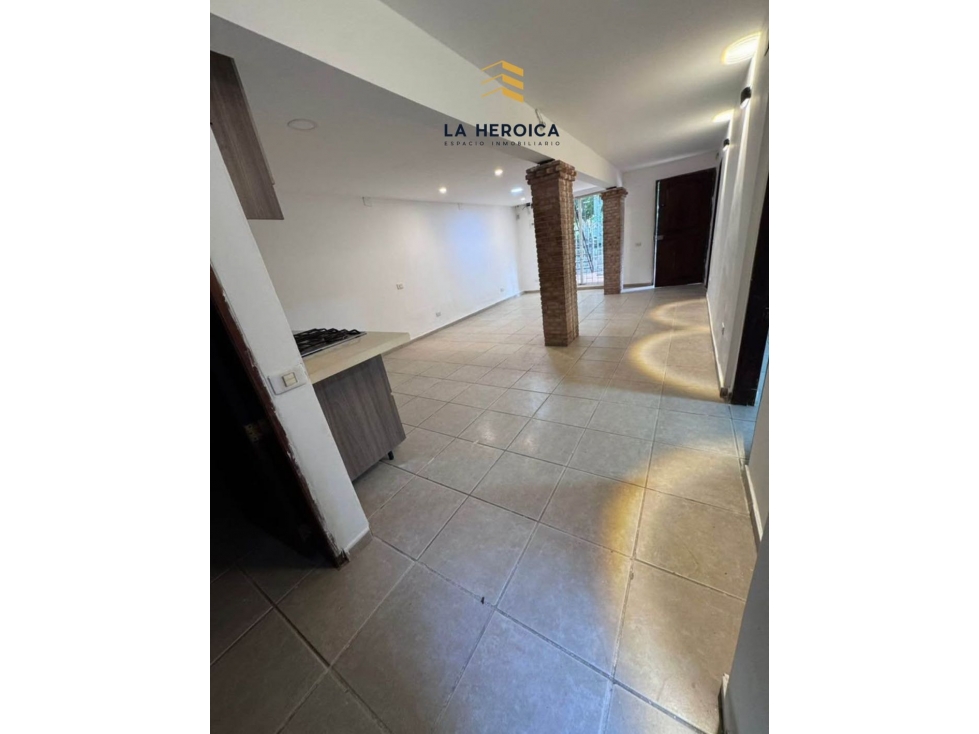 SE VENDE APARTAMENTO CON TERRAZA AMPLIA-BARRIO ALMIRANTE COLON — foto 6