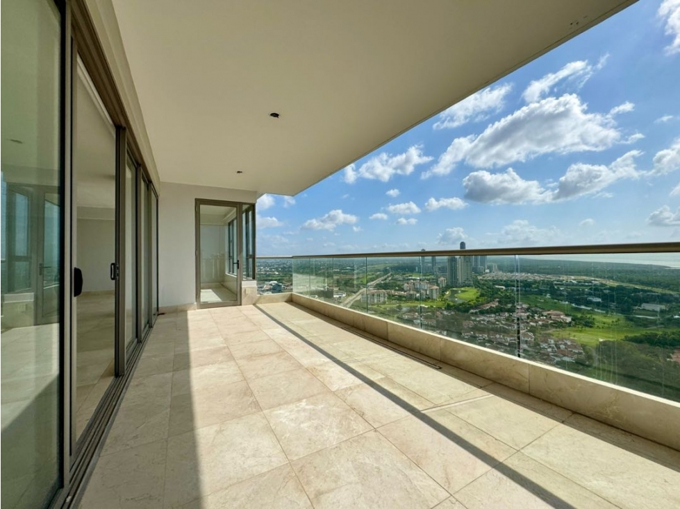 Se vende apartamento con vista al mar en Santa Maria