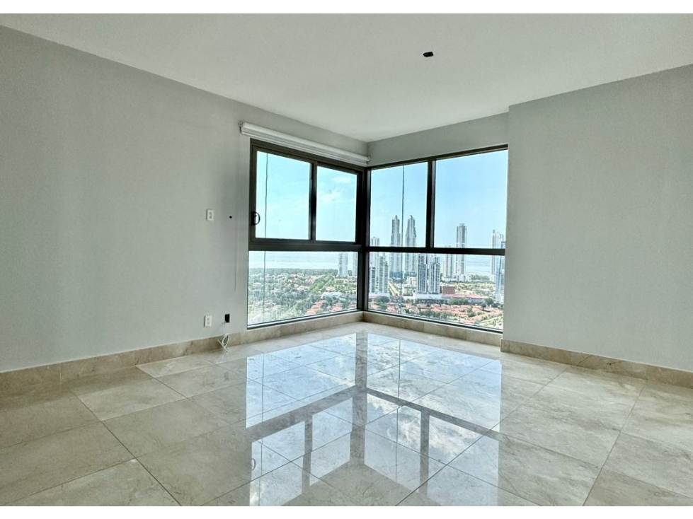Se vende apartamento con vista al mar en Santa Maria — foto 3