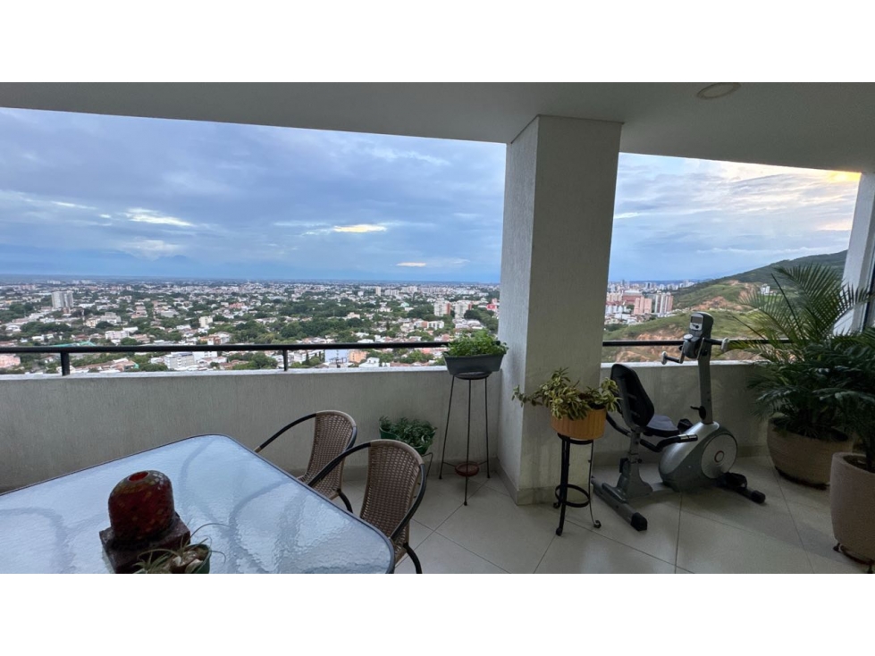 SE VENDE APARTAMENTO CON VISTA PANORAMICA MENGA CALI — foto 4