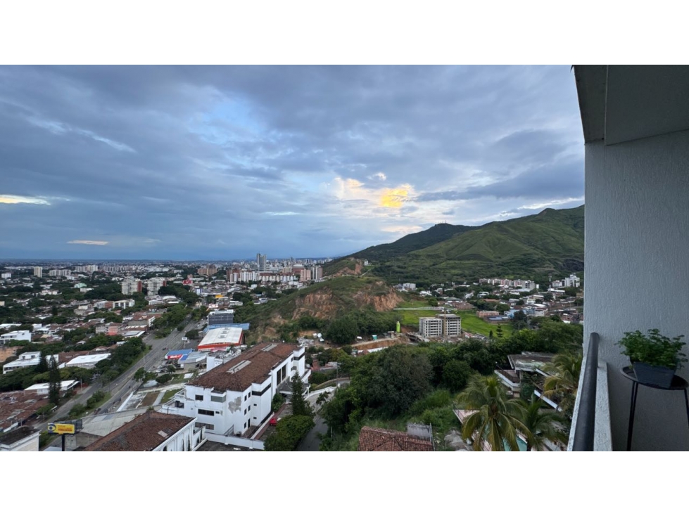 SE VENDE APARTAMENTO CON VISTA PANORAMICA MENGA CALI — foto 6