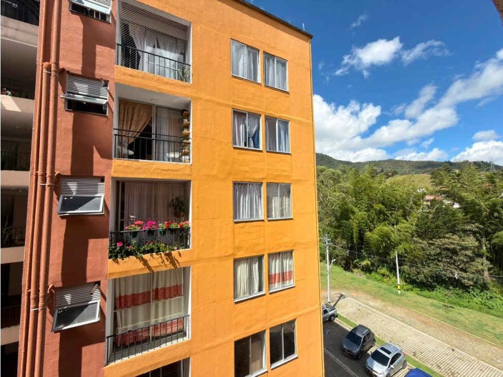 Se vende apartamento con vista campestre en Las Margaritas
