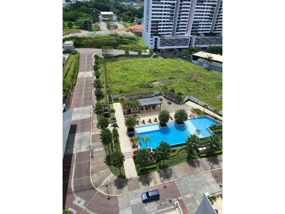 Se vende apartamento Condado del Rey, Country Club