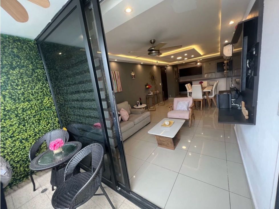 SE VENDE APARTAMENTO AMOBLADO EN CONDADO DEL REY — foto 2