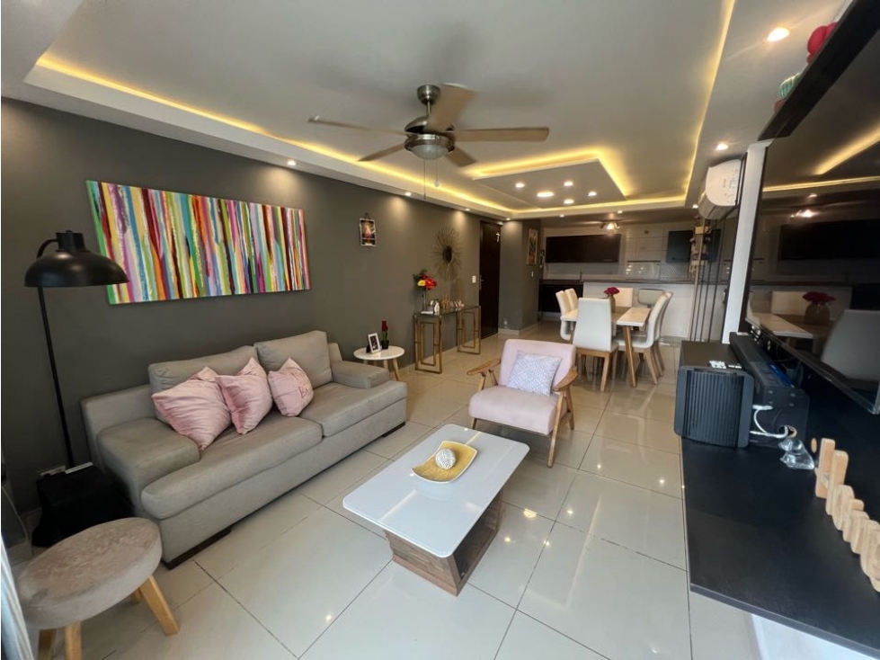 SE VENDE APARTAMENTO AMOBLADO EN CONDADO DEL REY — foto 3