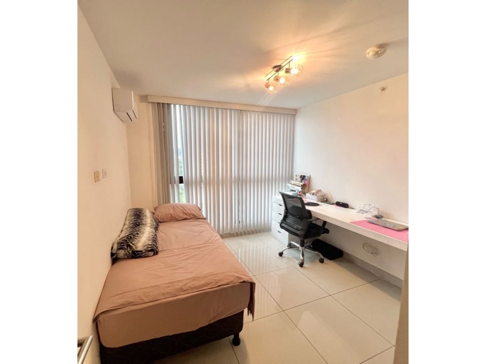SE VENDE APARTAMENTO AMOBLADO EN CONDADO DEL REY — foto 6