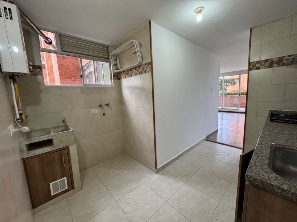 Se vende apartamento conjunto recidencial Alambra campestre madrid — foto 6