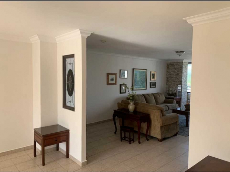 Se vende apartamento de 200 mts en El Cangrejo — foto 3