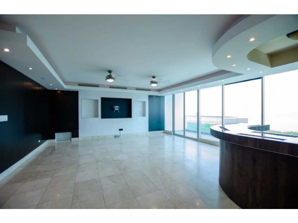 Se vende o alquila apto de 303 mts en Ph Oceanía Two/ Costa del Este