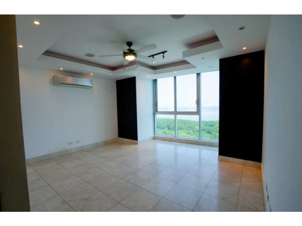 Se vende o alquila apto de 303 mts en Ph Oceanía Two/ Costa del Este — foto 4