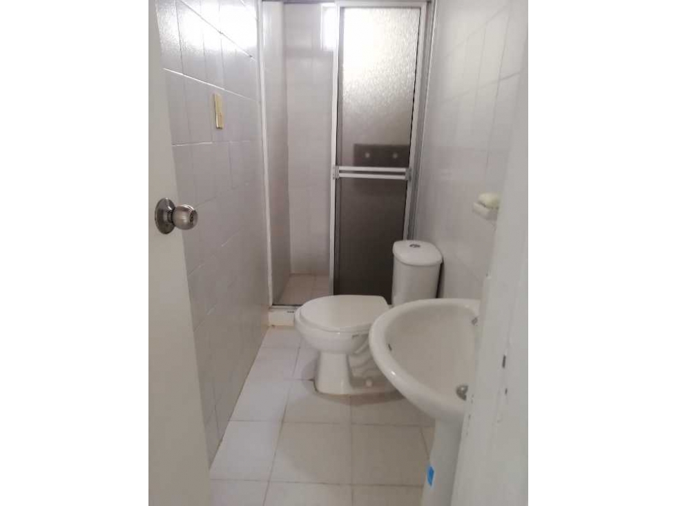 SE VENDE APARTAMENTO DE 3 ALCOBAS EN LA URB. LOS CORALES - CARTAGENA — foto 5