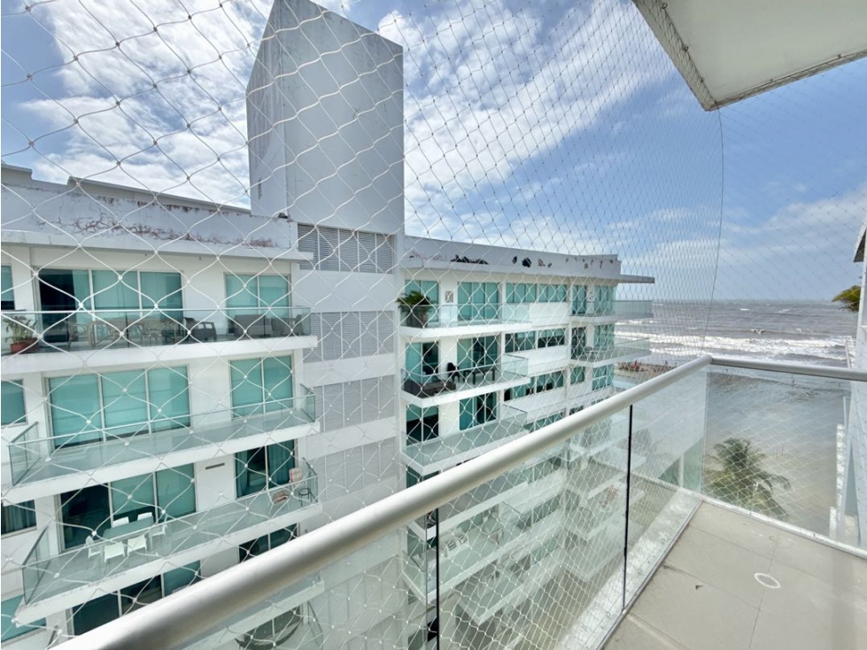 OPORTUNIDAD VENTA APTO DE 3 ALCOBAS, USO TURÍSTICO FRENTE AL MAR