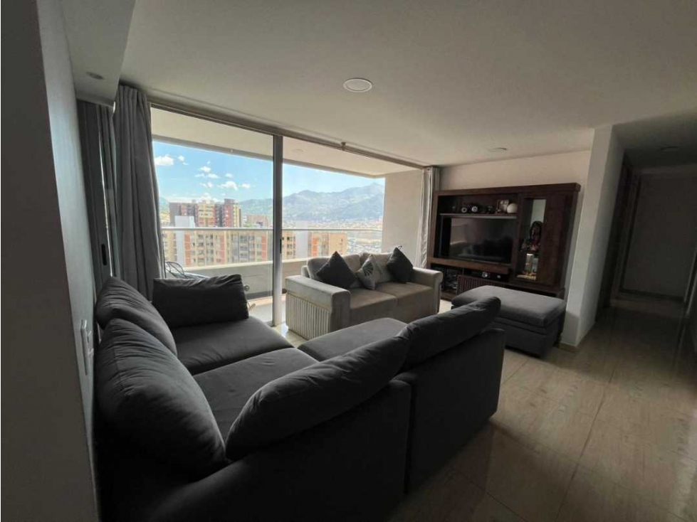 Se vende apartamento de 88.5 Mt2 en la unidad residencial Roterdam