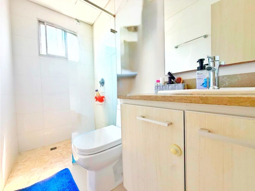 SE VENDE APARTAMENTO DE DOS ALCOBAS EN MANGA! — foto 4