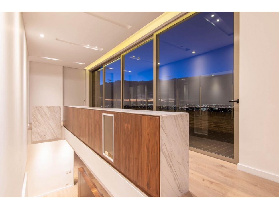 SE VENDE Y ARRIENDA apartamento de ensueño en Rosales — foto 3