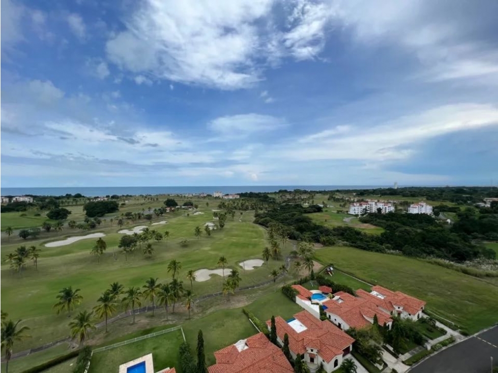 SE VENDE APARTAMENTO DE PLAYA EN VISTA MAR $495,000