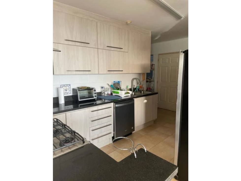 SE VENDE APARTAMENTO DE PLAYA AMOBLADO FRENTE AL MAR — foto 4