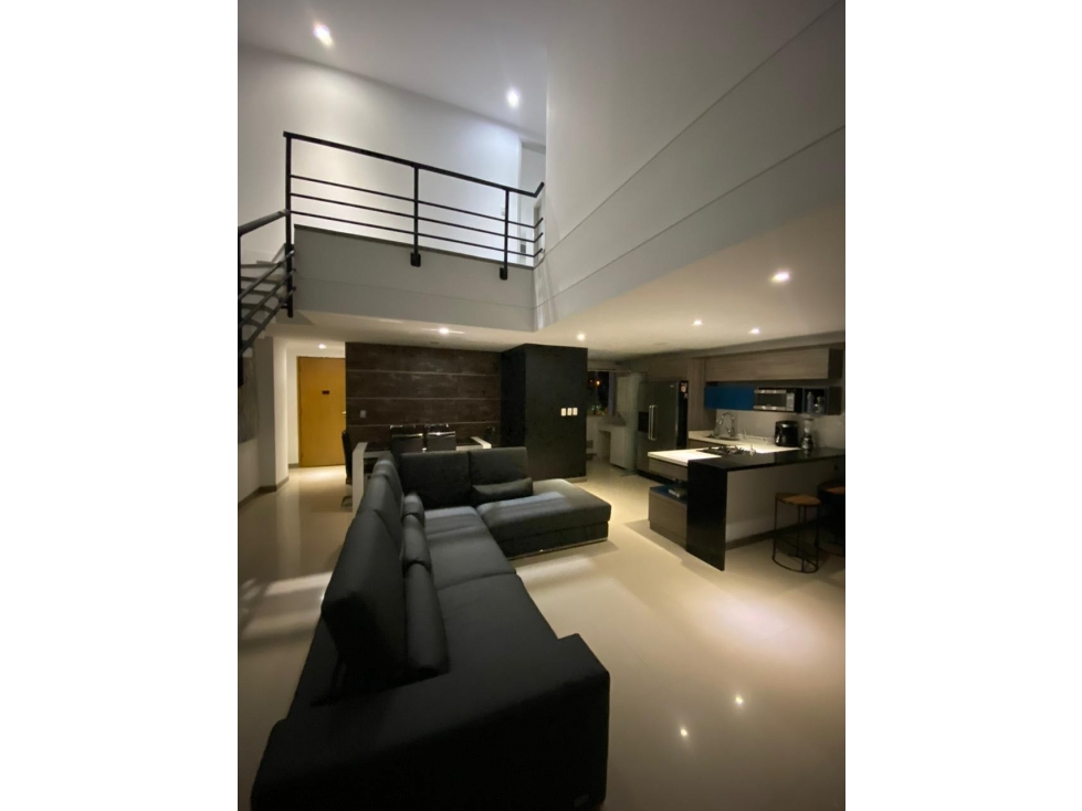 Se Vende Apartamento Dúplex en Pinares — foto 3