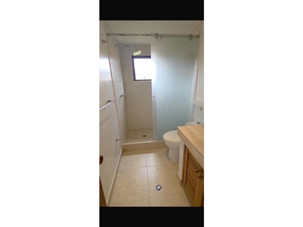 SE VENDE APARTAMENTO DÚPLEX EN SANTA PAULA. A — foto 3