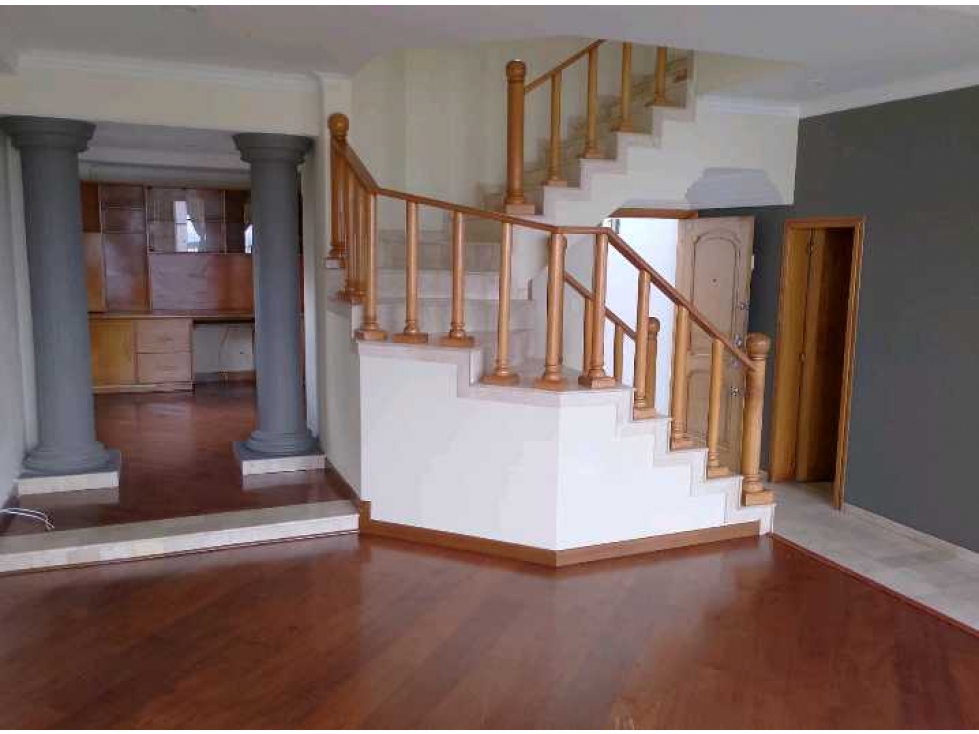 Se vende apartamento dúplex frente al portal del Quindío Armenia. — foto 2