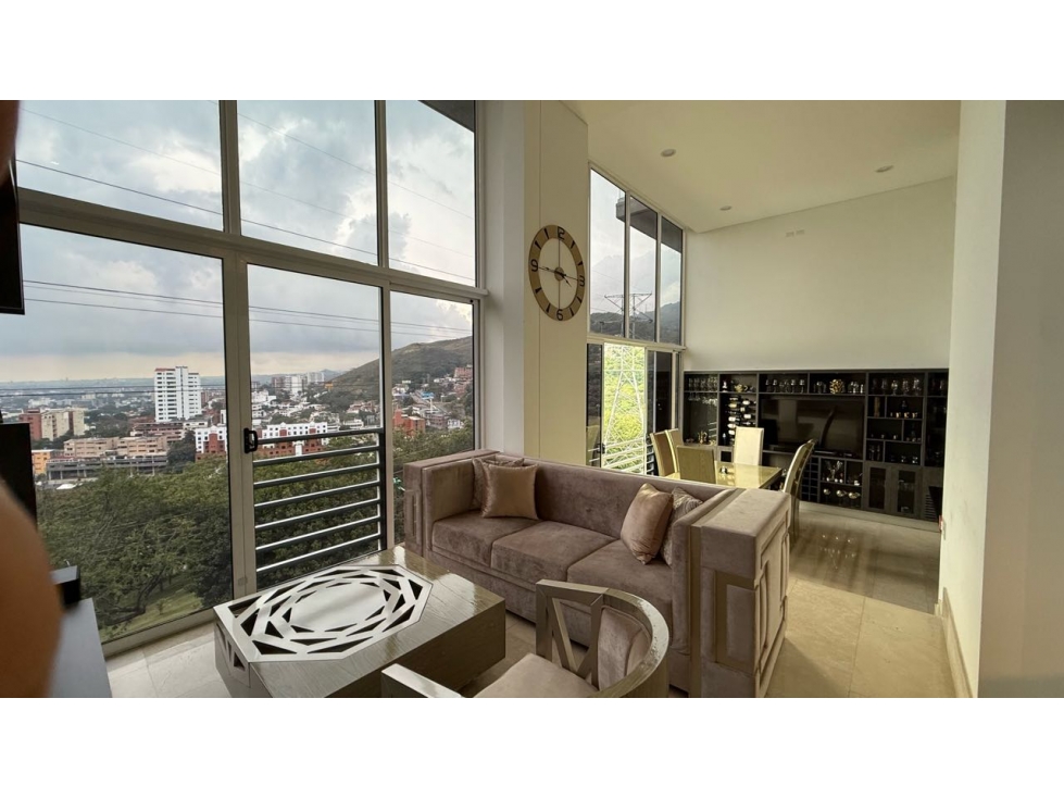 SE VENDE APARTAMENTO DULPEX RP- MU EN LA ARBOLEDA — foto 2