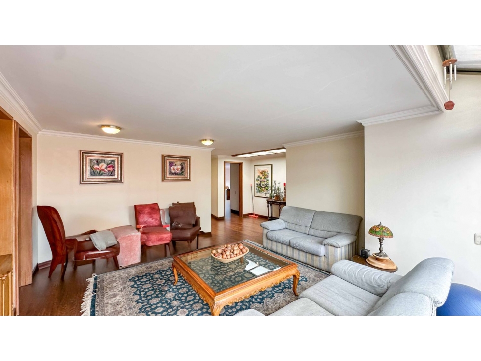 APARTAMENTO DUPLEX CON TERRAZA EN VENTA, SANTA PAULA (Molinos Norte) — foto 3