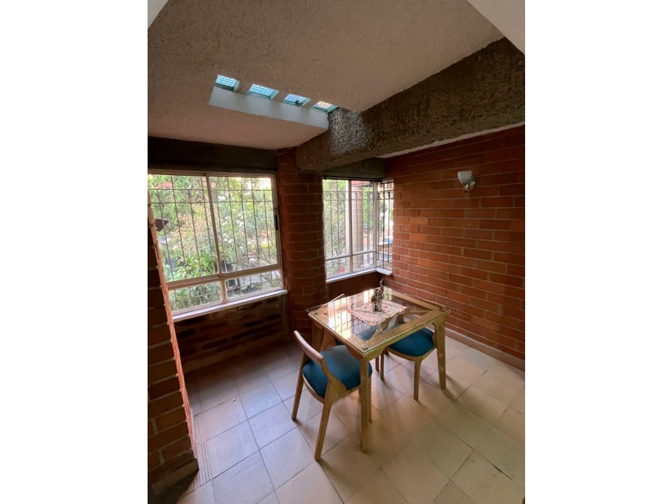 Se vende apartamento duplex laureles — foto 3