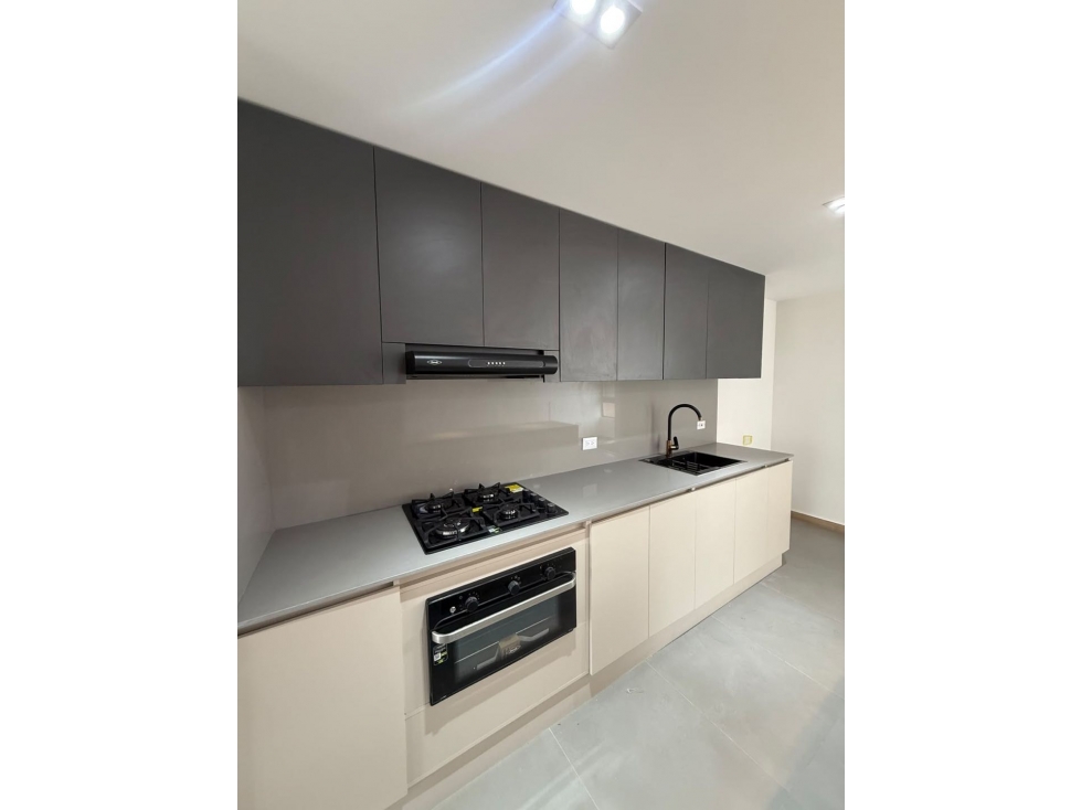 SE VENDE APARTAMENTO DUPLEX NUEVO EN LAURELES PERMITEN RENTAS CORTAS — foto 5