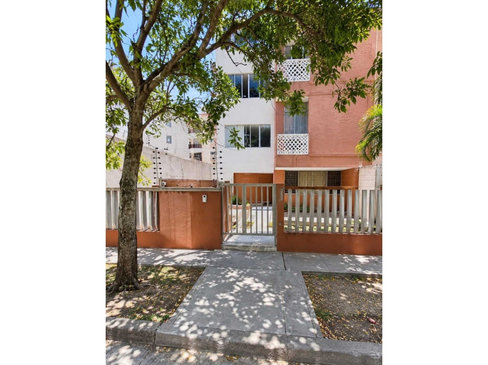 Se Vende Apartamento en Altos de Riomar