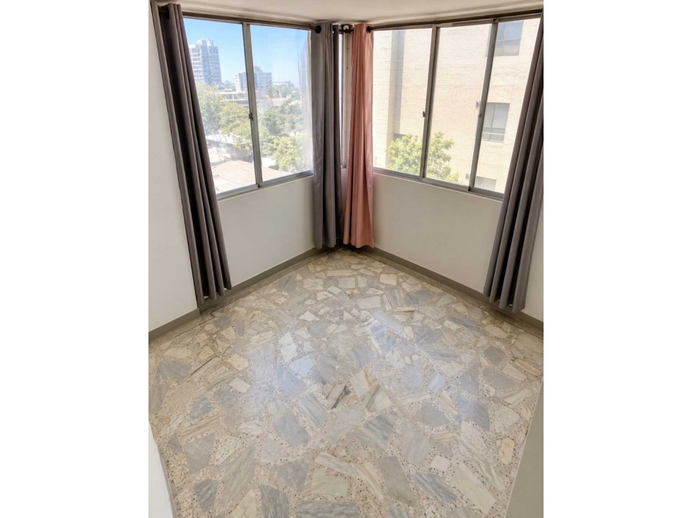 Se Vende Apartamento en Altos de Riomar — foto 2