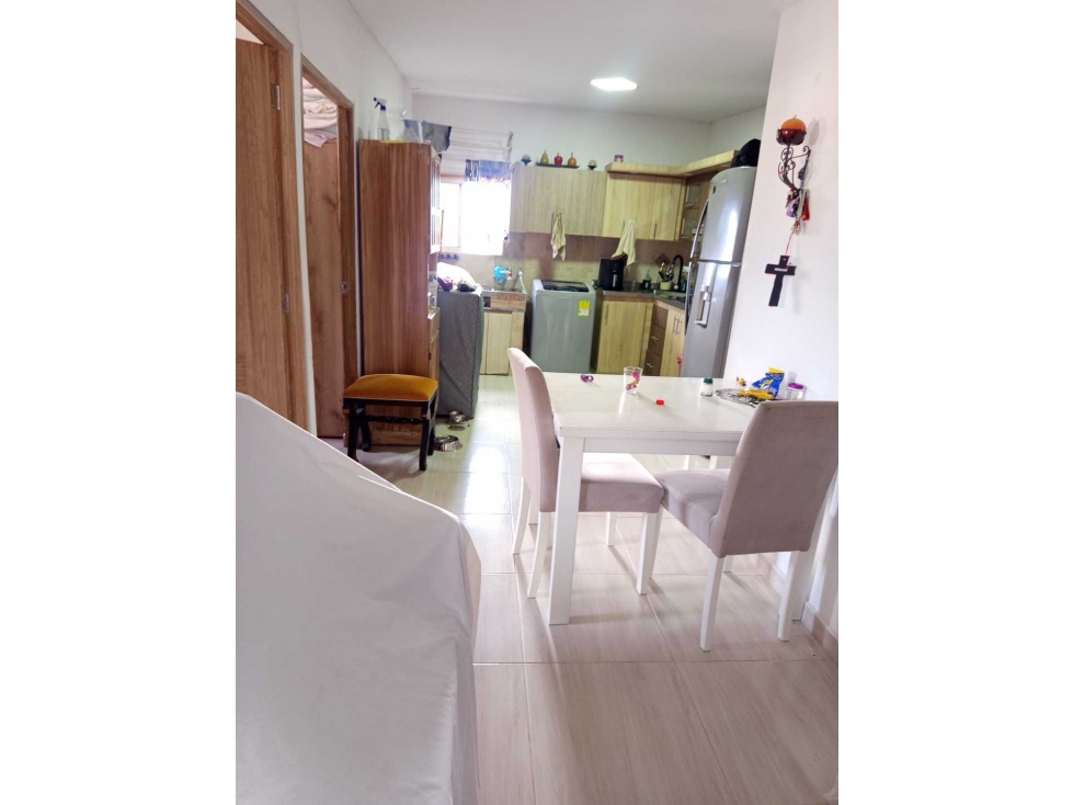 SE VENDE APARTAMENTO EN ALTOS DE NIQUIA RECIEN REMODELADO
