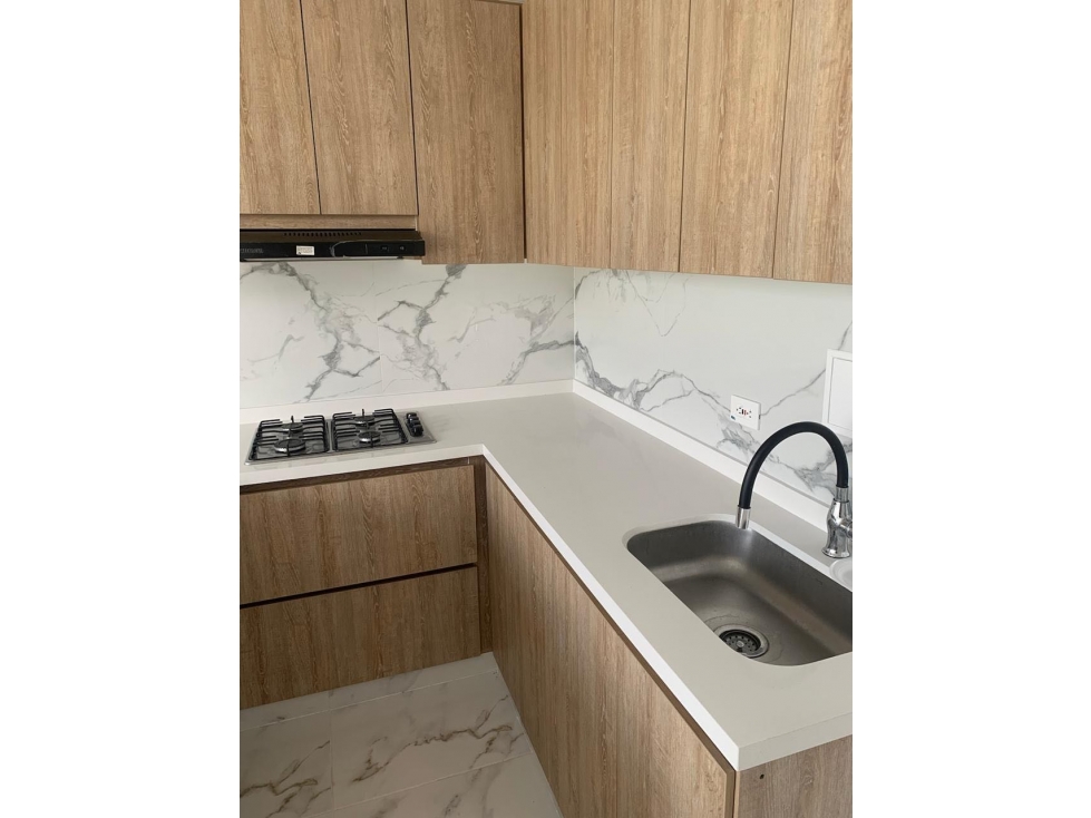 Se vende apartamento en amarilo Rosablanca
