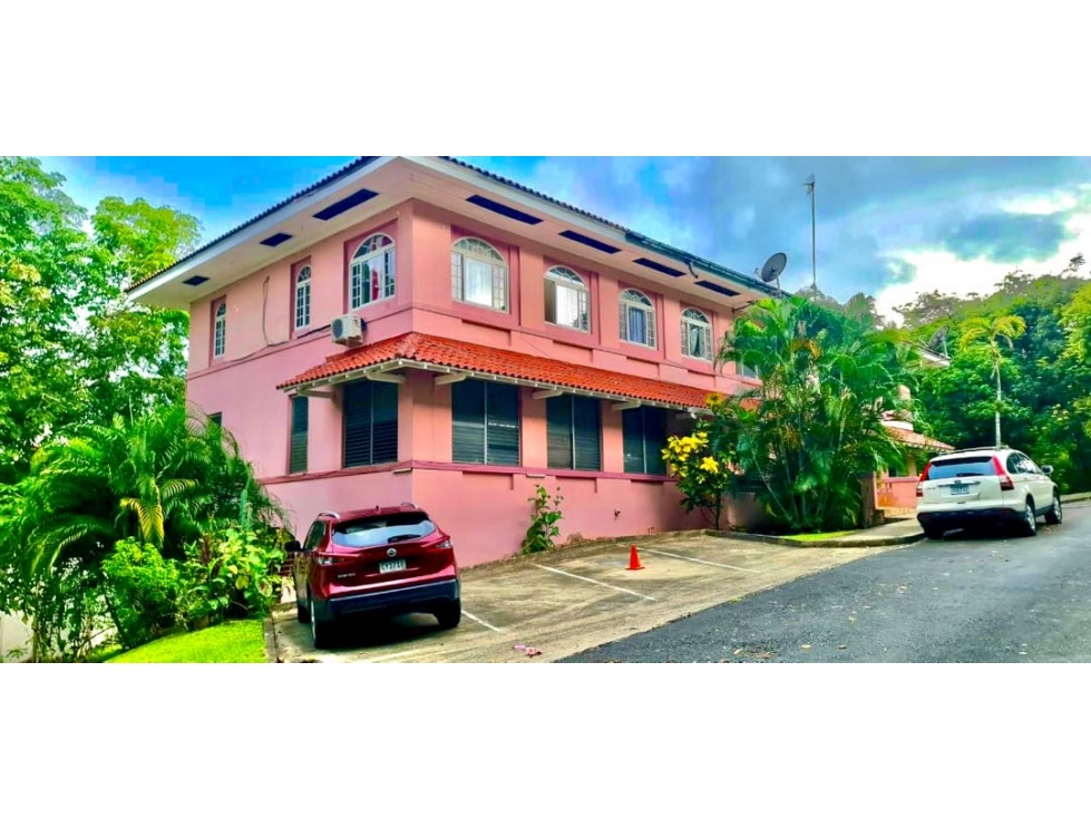 Se vende apartamento en Ancón en $225,000 AM