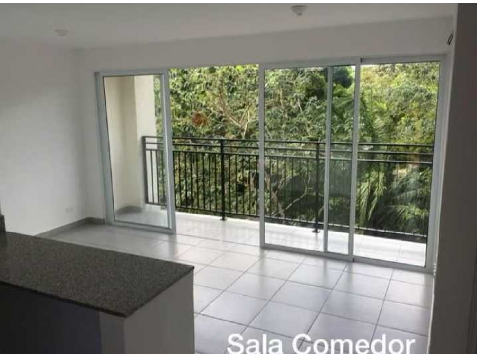 SE VENDE APARTAMENTO EN ARRAIJAN