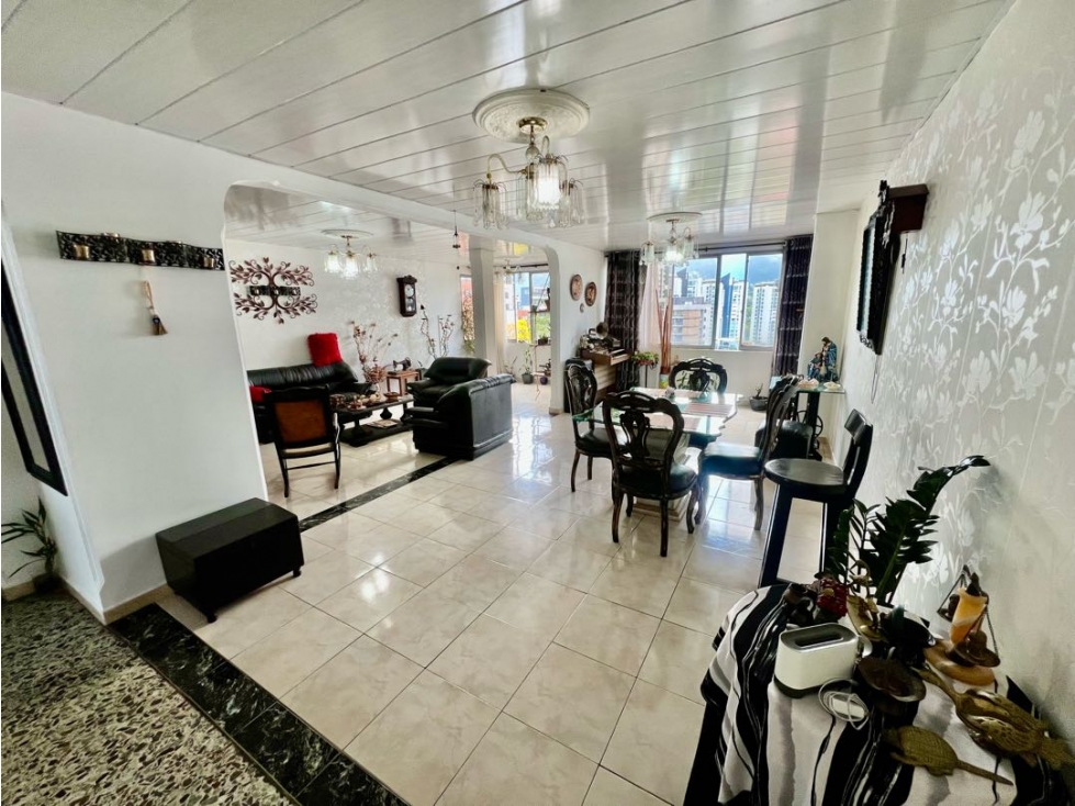 SE VENDE APARTAMENTO EN AV BOLIVAR